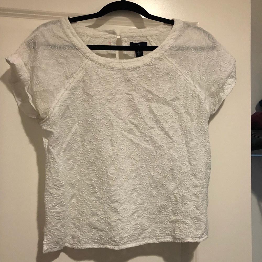Boxy, embroidered blouse